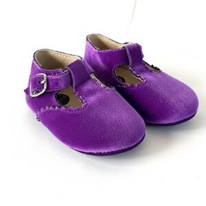 SPELLBOUND Soles Velvet Mary Jane T-Strap Flats Purple Scallop Trim Size 4